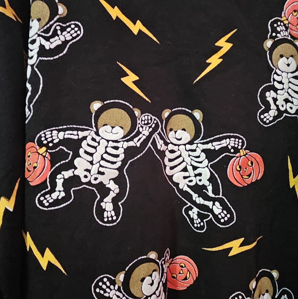 Vintage skeleton bears sweater